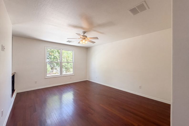 Photo 24 of 46 of 4118 W Saint Anne Ave, Phoenix, AZ