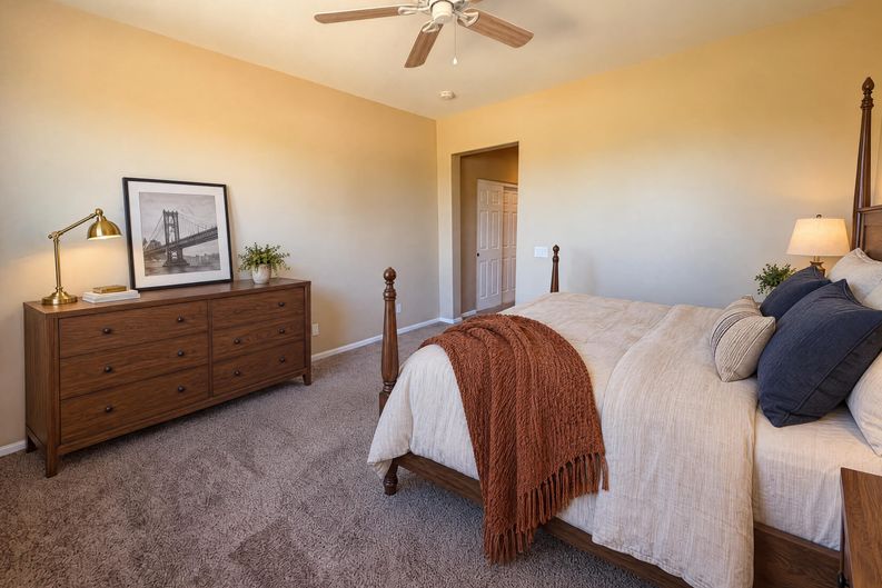 Photo 9 of 24 of 3136 Hibiscus Pt, Hemet, CA