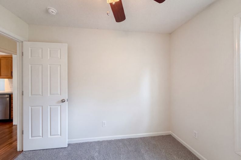 Photo 6 of 19 of 4635 Leprechaun Ln, Winston Salem, NC
