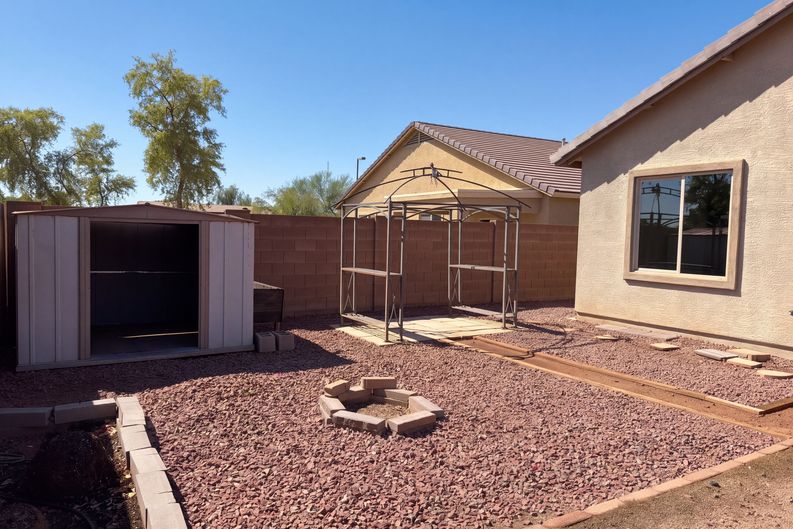 Photo 30 of 40 of 7025 S 251st Dr, Buckeye, AZ