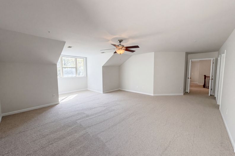 Photo 13 of 31 of 12608 Quarterhorse Dr, Bowie, MD