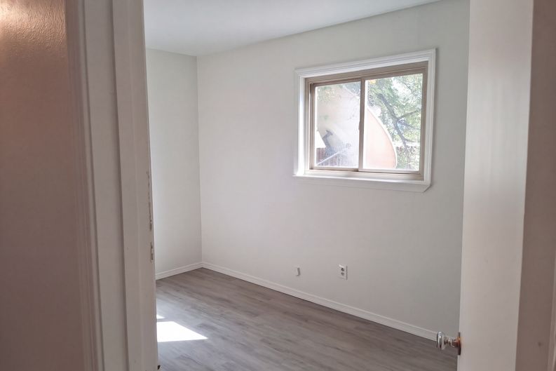 Photo 13 of 21 of 1817 Corte Eduardo St SW, Albuquerque, NM