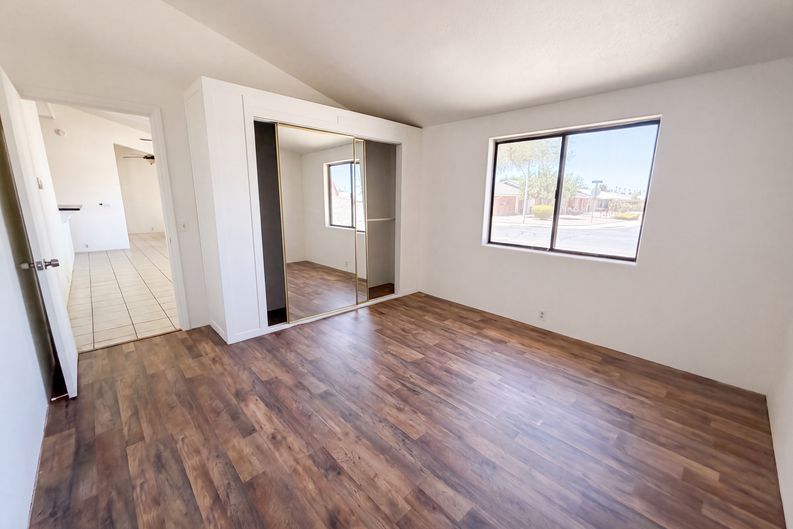 Photo 12 of 26 of 103 N 63rd St, Mesa, AZ