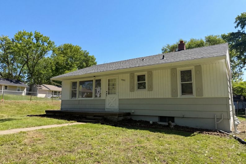 Photo 12 of 20 of 5333 N Euclid Ave, Kansas City, MO