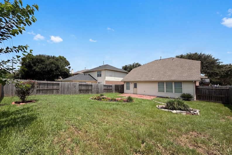 Photo 20 of 22 of 20615 Sandy Bay Ln, Katy, TX