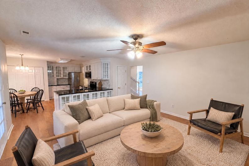 Photo 6 of 35 of 3737 Winterberry Ct NW, Concord, NC