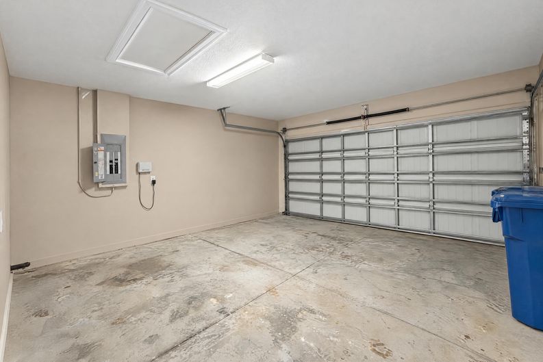 Photo 23 of 30 of 14337 Saltby Pl, Spring Hill, FL