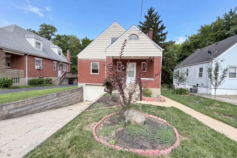 Photo 20 of 24 of 6418 Savannah Ave, Cincinnati, OH