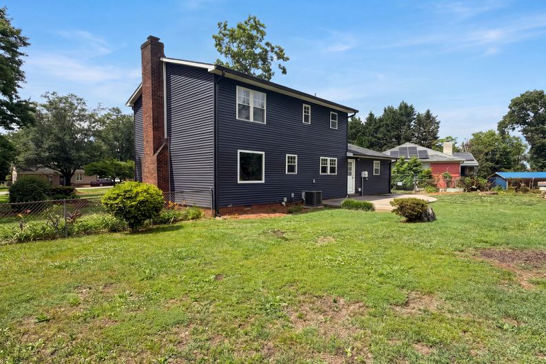 Photo 20 of 22 of 4 Willowood Dr, Spartanburg, SC