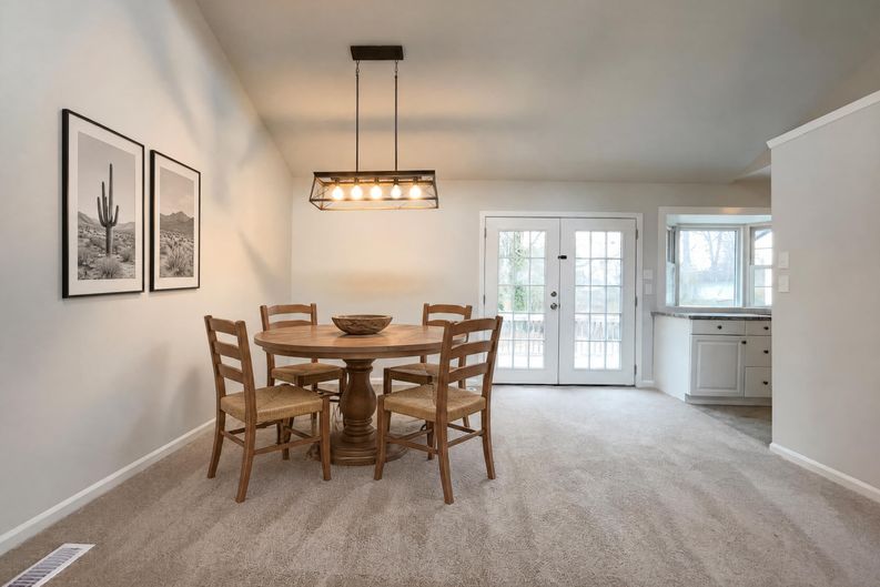 Photo 8 of 17 of 7309 Beaverwood Dr, Raleigh, NC