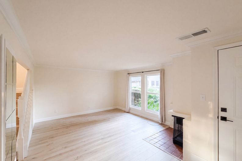 Photo 11 of 40 of 208 Touchstone Pl, West Sacramento, CA