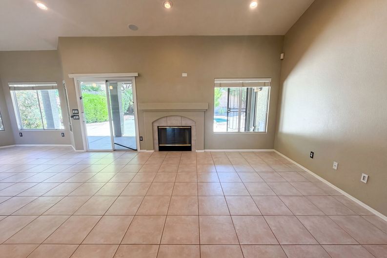 Photo 3 of 21 of 28825 N 45th St, Cave Creek, AZ