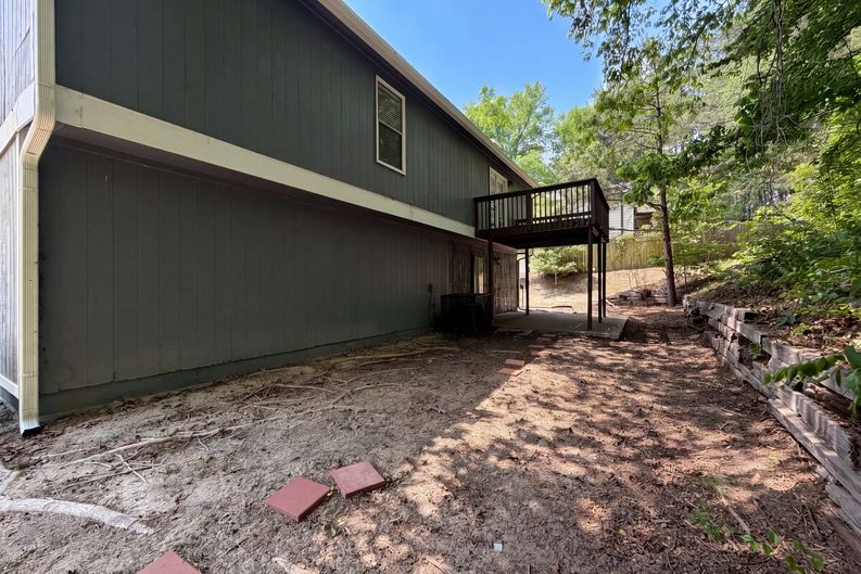 Photo 17 of 19 of 7020 Greenbower Ln, Atlanta, GA