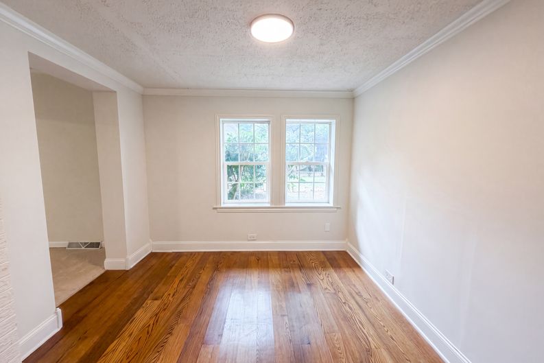 Photo 7 of 16 of 1077 Allendale Cir, Rock Hill, SC