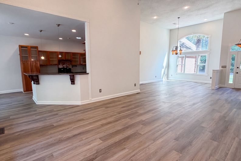 Photo 9 of 29 of 1516 Mullis Rd, Blythewood, SC