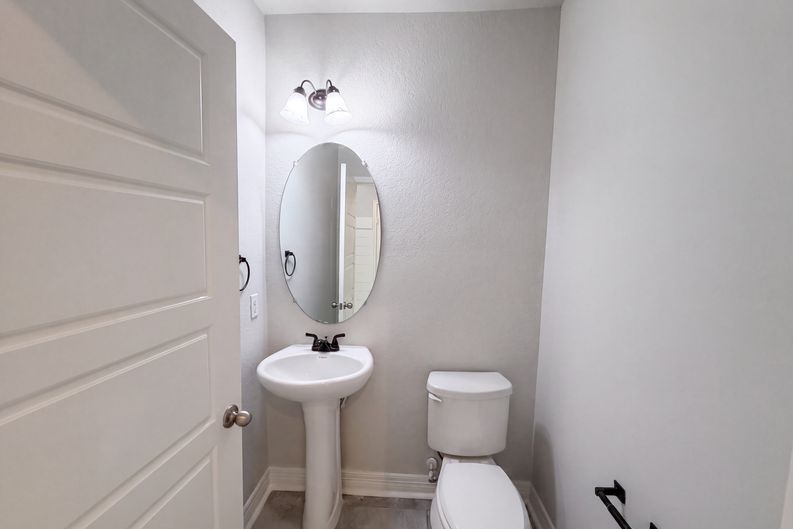 Photo 10 of 24 of 3513 Nuhn Way, New Braunfels, TX