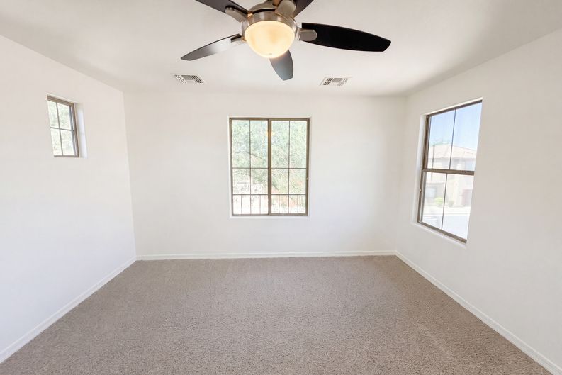 Photo 11 of 22 of 3968 E Melinda Dr, Phoenix, AZ