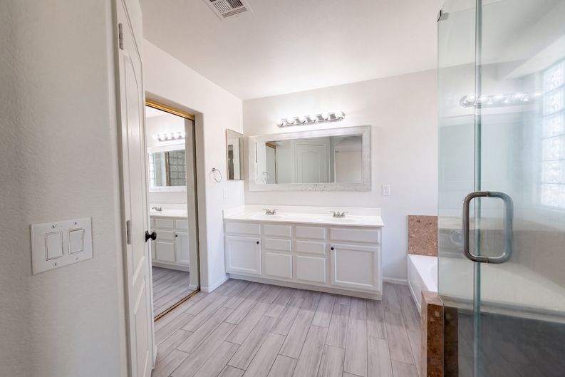 Photo 26 of 36 of 16630 W Pierce St, Goodyear, AZ