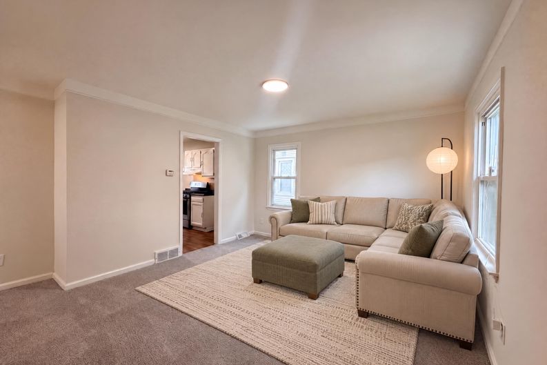 Photo 7 of 40 of 24346 Lehigh St, Dearborn Heights, MI