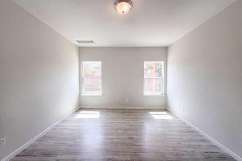 Photo 4 of 20 of 1508 Ferryman Dr, Georgetown, TX