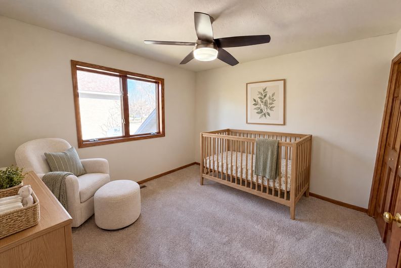 Photo 24 of 38 of 8433 Upland Ln N, Maple Grove, MN