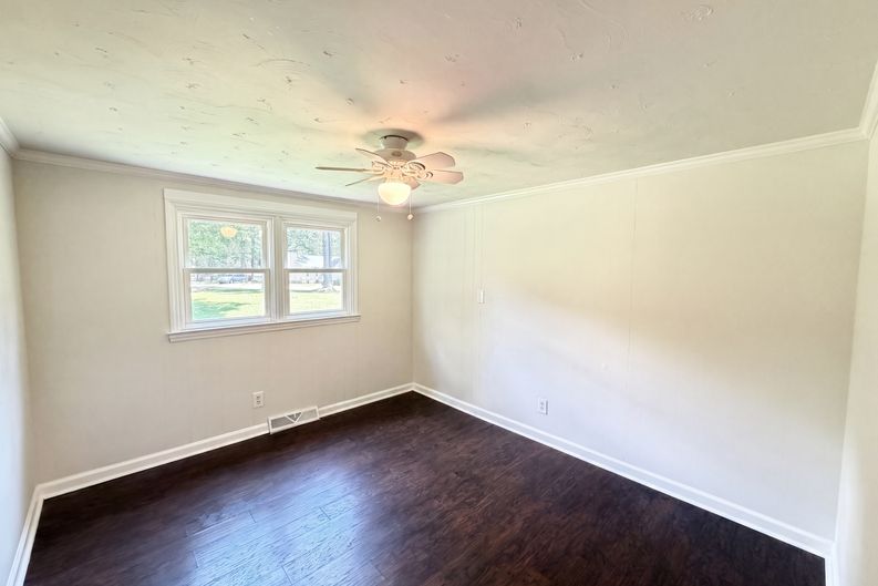 Photo 4 of 18 of 9801 Hannon Rd, Mint Hill, NC