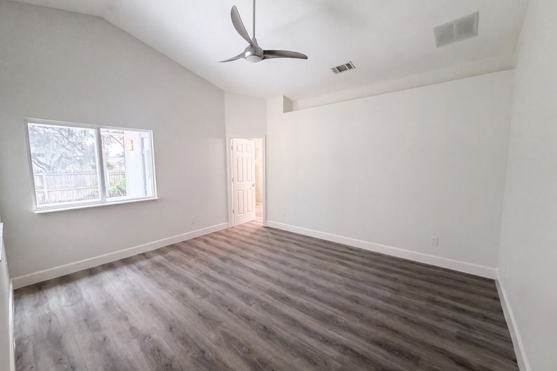 Photo 16 of 32 of 1340 Sassafras Ave, Altamonte Springs, FL
