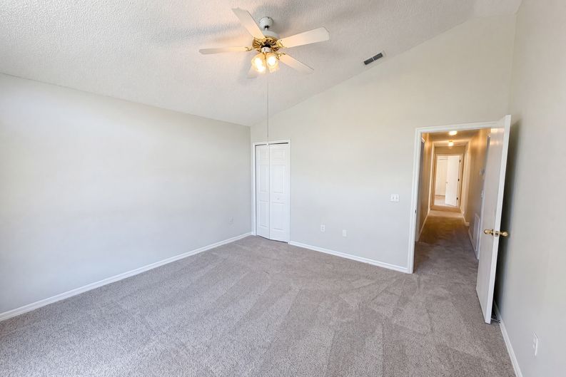 Photo 10 of 20 of 114 Pamala Ct, Sanford, FL