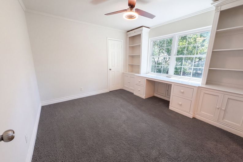 Photo 16 of 34 of 6411 Bayonne Dr, Spring, TX