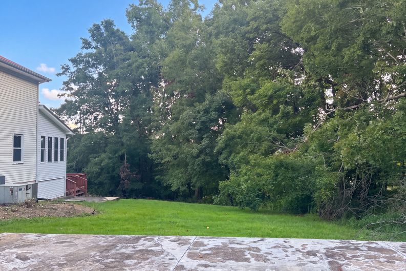 Photo 32 of 34 of 313 Michael Dr, Waynesboro, TN