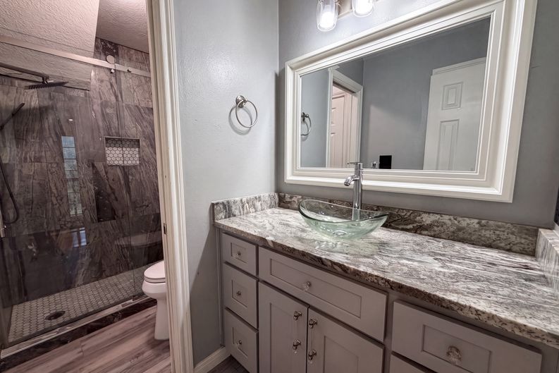 Photo 16 of 27 of 6127 Willowcrest Ct, Spring, TX