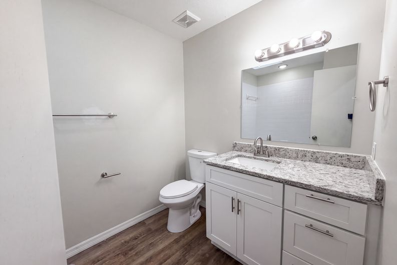 Photo 33 of 53 of 5082 SW 31st St, Ocala, FL