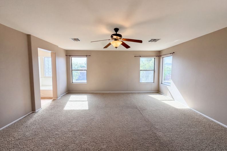 Photo 4 of 40 of 2993 S 160th Ln, Goodyear, AZ