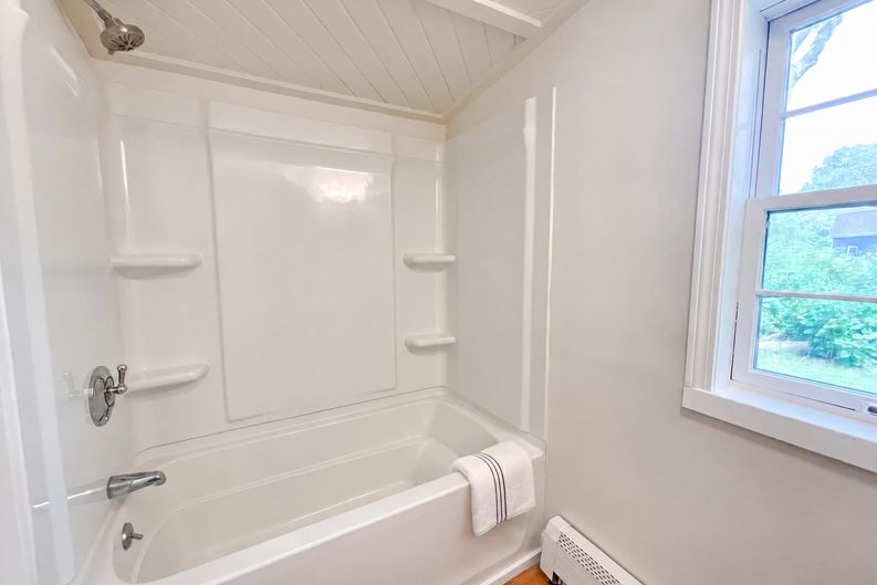 Photo 14 of 22 of 361 Tremont St, Taunton, MA