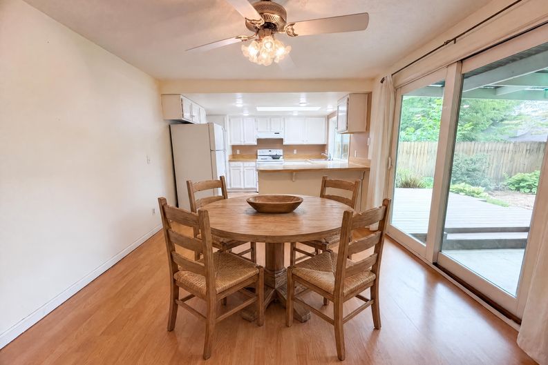 Photo 9 of 21 of 2908 NE 103rd Ave, Vancouver, WA