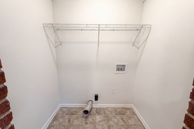 Photo 12 of 17 of 2112 Axson St, Cayce, SC