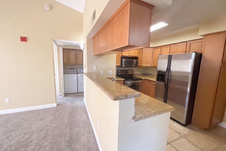 Photo 6 of 17 of 885 Halidon Way, Folsom, CA