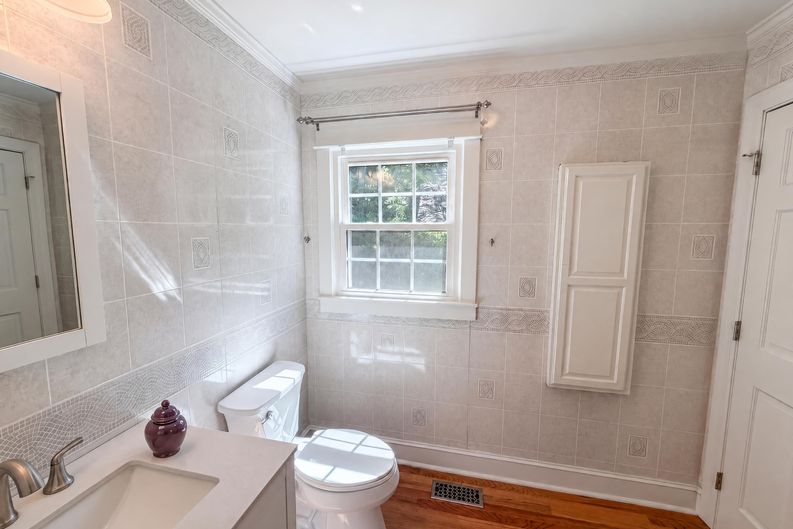 Photo 6 of 24 of 112 Queensferry Rd, Cary, NC