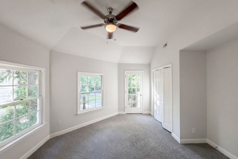 Photo 10 of 16 of 6104 Crupper Ct, Raleigh, NC