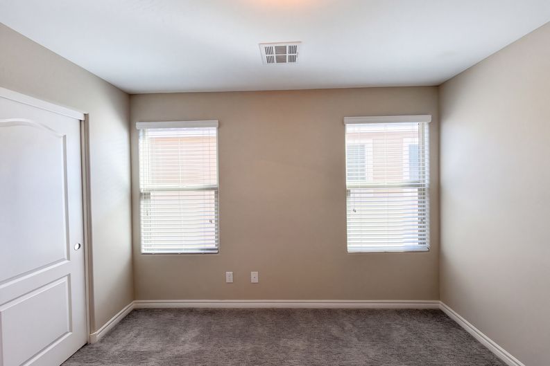 Photo 21 of 35 of 12243 Loggeta Way, Las Vegas, NV