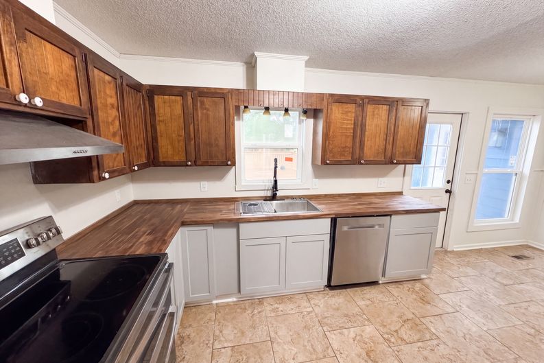 Photo 7 of 25 of 968 Edwin Phillips Rd, Reidsville, GA