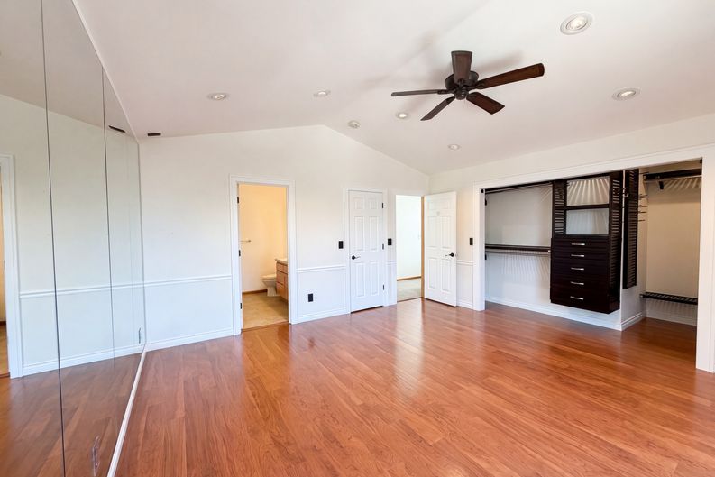 Photo 4 of 20 of 3344 Oakcrest Dr, Forest Grove, OR
