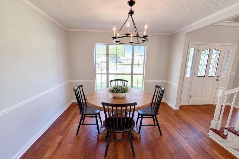 Photo 10 of 28 of 320 Hunters Ridge Dr, Lexington, SC