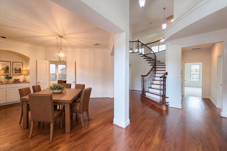 Photo 8 of 43 of 4409 Elmgreen Dr, Roanoke, TX