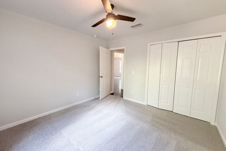 Photo 10 of 18 of 4814 Dale Ct, Middleburg, FL