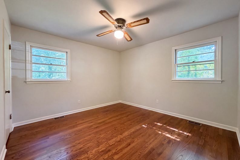 Photo 10 of 15 of 3811 Woodside Rd, Garner, NC