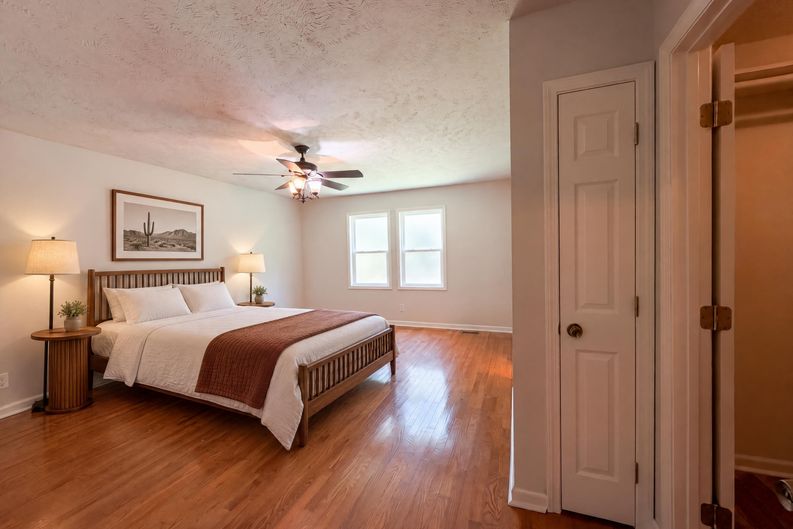 Photo 16 of 19 of 4060 Rosehill Rd, Fayetteville, NC