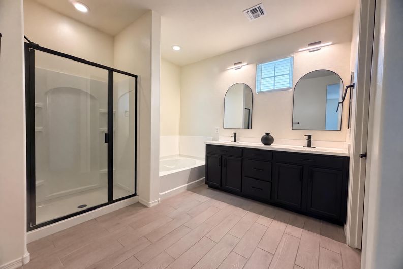 Photo 14 of 21 of 781 W Flintlock Way, Chandler, AZ