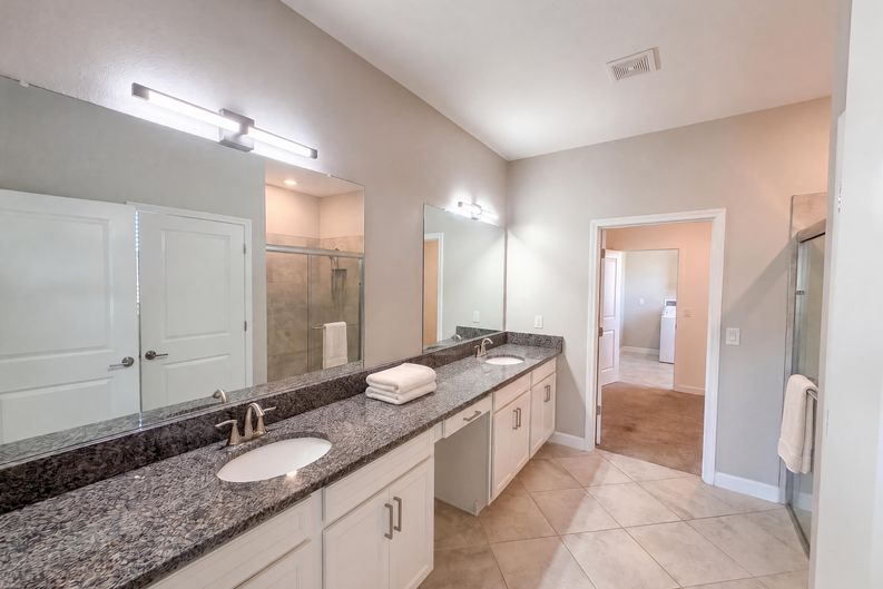 Photo 19 of 32 of 31351 Cannon Rush Dr, San Antonio, FL