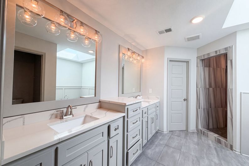 Photo 22 of 34 of 7540 N Amity Ave, Kansas City, MO